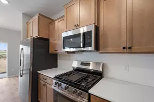 10316 Birchwood Cir, Victoria, MN 55318 - Photo 5