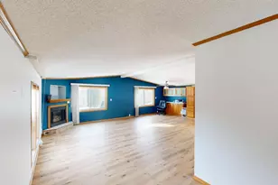 S3527 Bobcat Trl, Fountain City, WI 54629 - Photo 3