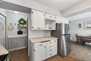 8018 33rd Pl N, Crystal, MN 55427 - Photo 17