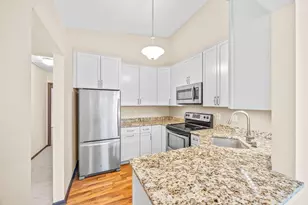 4227 Goldenrod Ln N, Plymouth, MN 55441 - Photo 3