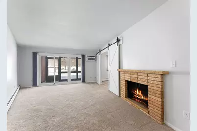 2690 Oxford Street N #209, Roseville, MN 55113 - Photo 7