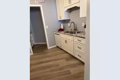 2690 Oxford Street N #209, Roseville, MN 55113 - Photo 11