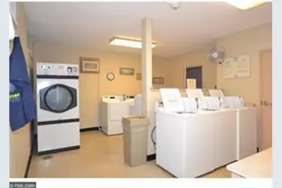 2690 Oxford Street N #209, Roseville, MN 55113 - Photo 21