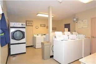 2690 Oxford St N, Roseville, MN 55113 - Photo 21