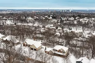 2011 Baihly Heights Dr SW, Rochester, MN 55902 - Photo 39