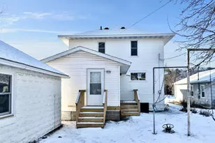 714 E Mark St, Winona, MN 55987 - Photo 17