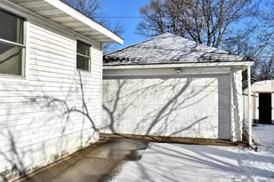 714 E Mark St, Winona, MN 55987 - Photo 15