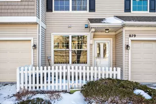 879 Braunworth Ct, Chaska, MN 55318 - Photo 5