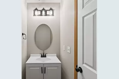 879 Braunworth Court, Chaska, MN 55318 - Photo 15