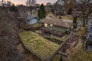 9545 Garrison Way, Eden Prairie, MN 55347 - Photo 37