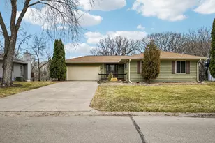 9545 Garrison Way, Eden Prairie, MN 55347 - Photo 37