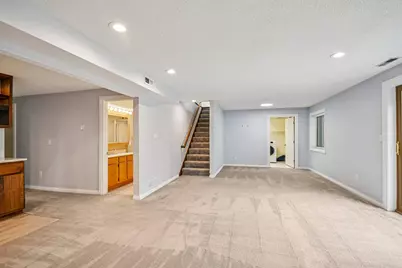 9545 Garrison Way, Eden Prairie, MN 55347 - Photo 27