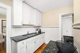 1651 Thomas Ave N, Minneapolis, MN 55411 - Photo 9