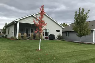 1003 Golden Way NW, Isanti, MN 55040 - Photo 5