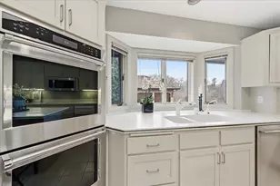 7726 Lochmere Terrace, Edina, MN 55439 - Photo 7