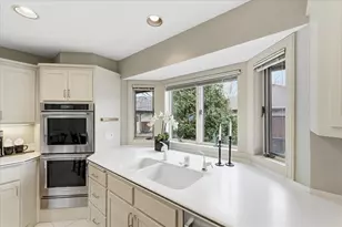 7726 Lochmere Terrace, Edina, MN 55439 - Photo 5