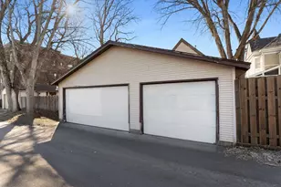 695 Hague Ave, Saint Paul, MN 55104 - Photo 29