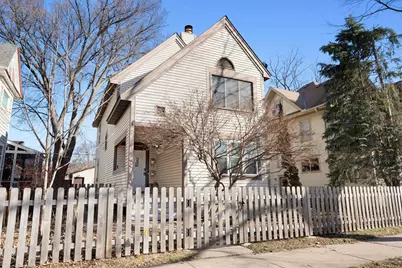 695 Hague Avenue, Saint Paul, MN 55104 - Photo 1
