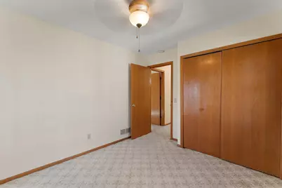 695 Hague Avenue, Saint Paul, MN 55104 - Photo 19