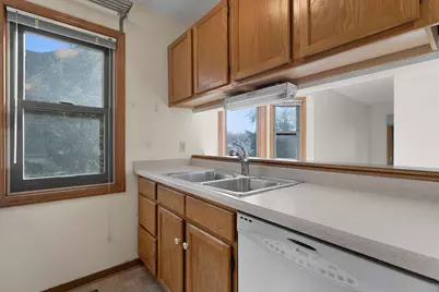 695 Hague Avenue, Saint Paul, MN 55104 - Photo 11