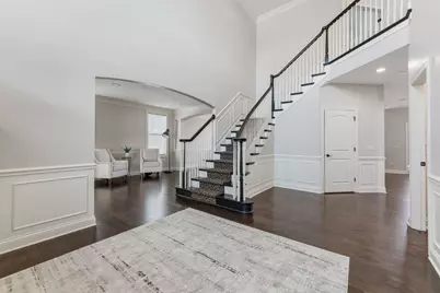 9889 Frederick Place, Eden Prairie, MN 55347 - Photo 3