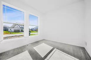 1494 Tyrone Dr, Shakopee, MN 55379 - Photo 13