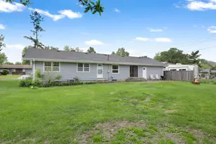 561 Bennett Dr NE, Fridley, MN 55432 - Photo 31