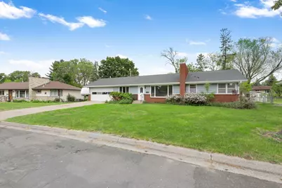 561 Bennett Drive NE, Fridley, MN 55432 - Photo 35