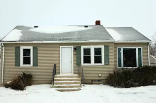 910 11th St, International Falls, MN 56649 - Photo 3