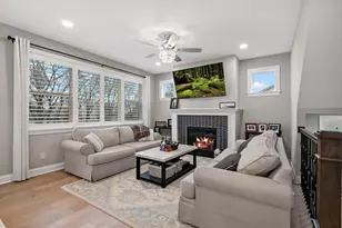 1498 Tyrone Dr, Shakopee, MN 55379 - Photo 3