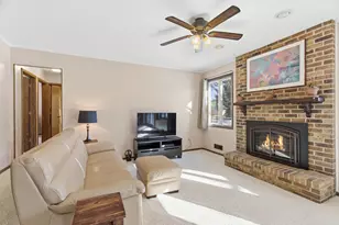 10186 Quaker Ln N, Maple Grove, MN 55369 - Photo 3