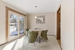 10186 Quaker Ln N, Maple Grove, MN 55369 - Photo 11