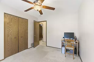 10186 Quaker Ln N, Maple Grove, MN 55369 - Photo 15