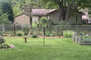 10186 Quaker Ln N, Maple Grove, MN 55369 - Photo 33