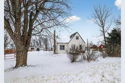 8225 485th Street, Kenyon, MN 55946 - Photo 5