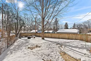 3407 26th Ave N, Golden Valley, MN 55422 - Photo 7