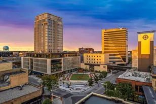 118 Broadway N, Fargo, ND 58102 - Photo 11