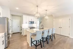 173 Junco Rd N, Lake Elmo, MN 55042 - Photo 3