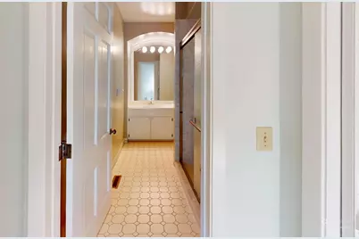 2217 Baihly Court SW, Rochester, MN 55902 - Photo 9