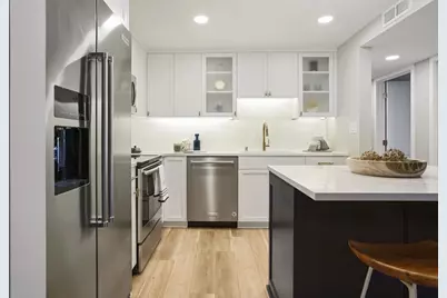 4075 W 51st Street #302, Edina, MN 55424 - Photo 3