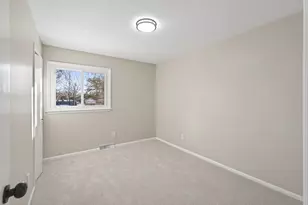 250 20th Ave S, South Saint Paul, MN 55075 - Photo 25