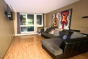 433 S 7th St, Minneapolis, MN 55415 - Photo 3