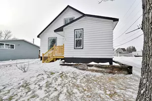 213 2nd St S, Wahpeton,  58075 - Photo 3