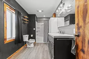 302 S Oak St, Hendricks, MN 56136 - Photo 25