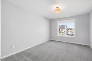 1715 Southpoint Ln, Hudson, WI 54016 - Photo 17