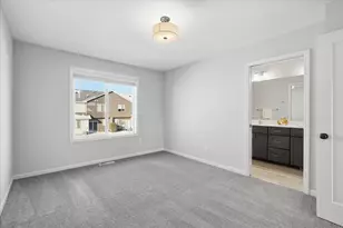 1715 Southpoint Ln, Hudson, WI 54016 - Photo 15