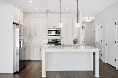 1715 Southpoint Lane, Hudson, WI 54016 - Photo 9