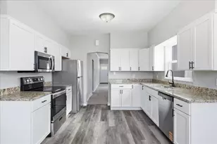 1121 2nd St, Hudson, WI 54016 - Photo 3