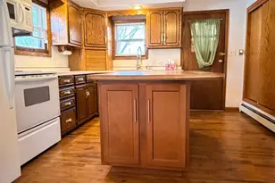 318 South St, Paynesville, MN 56362 - Photo 3