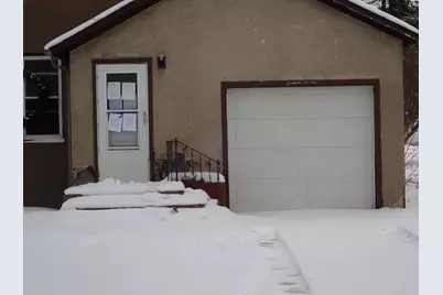 221 16th Street, Heron Lake, MN 56137 - Photo 1